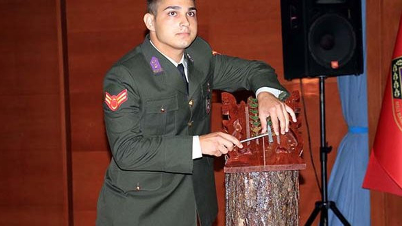 Mezun olan tek öğrenci için tören