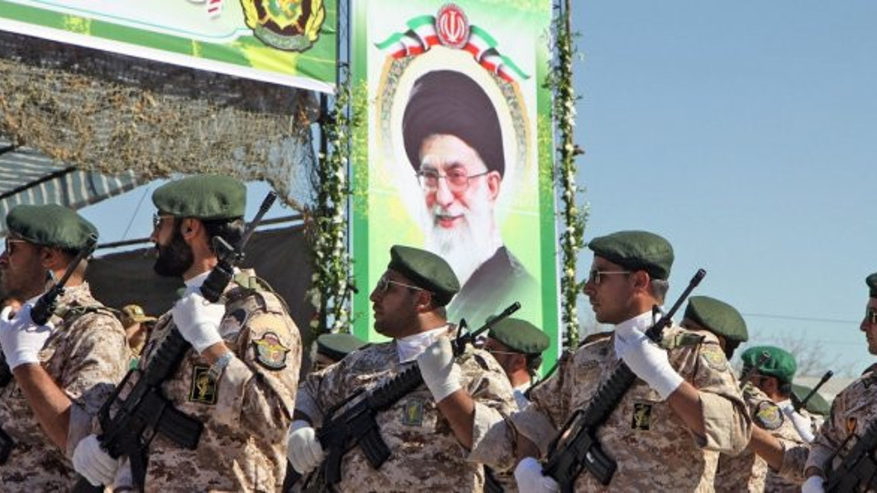 Hamaney'den İran ordusuna kritik emir