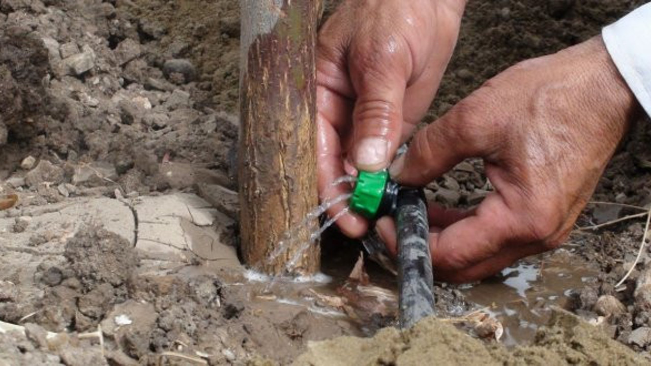 Çiftçinin elektrik ve su borcu tarımsal destekten kesilecek