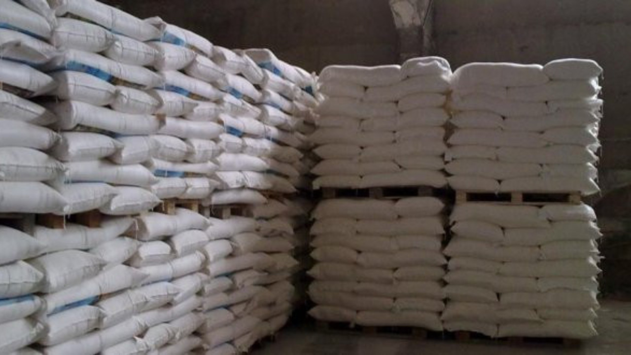 On binlerce ton un sınırda bekletiliyor