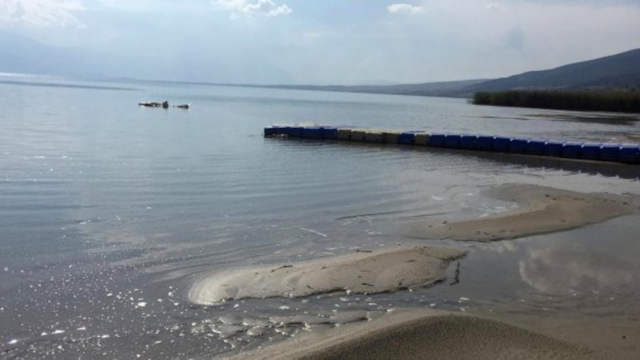 Eğirdir Gölü’nde su seviyesi tedirginlik yarattı