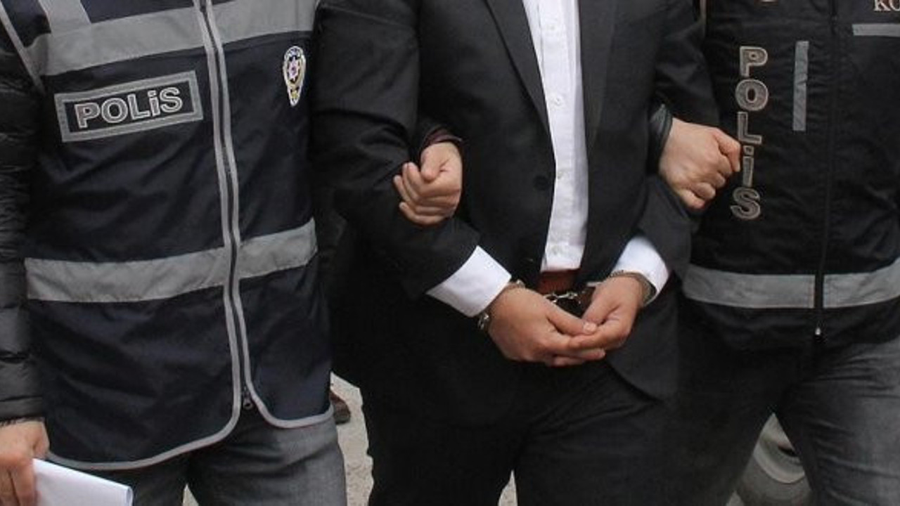 Gazi Üniversitesi'ne FETÖ operasyonu