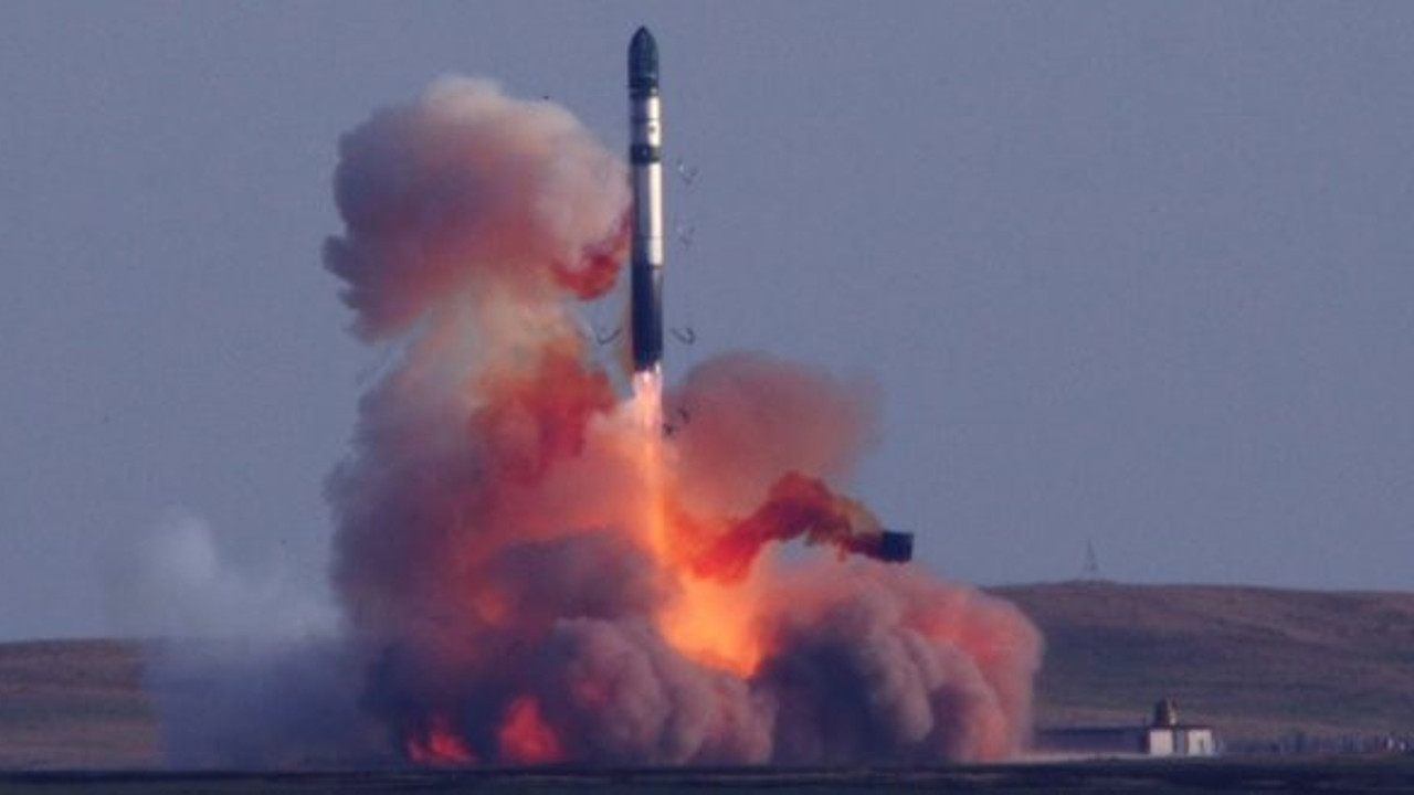 ABD'nin çekileceği Nükleer füze anlaşması neden önemli?