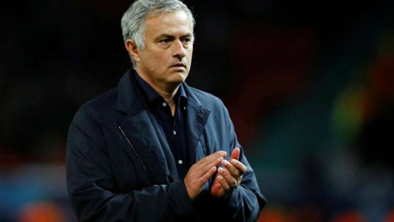 ReaL Madrid’de Mourinho sesleri