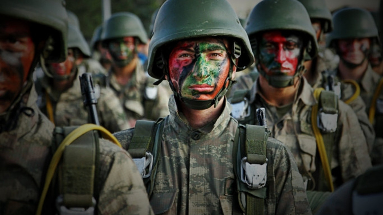 29 Ekim'de askerlik şubeleri açık mı?