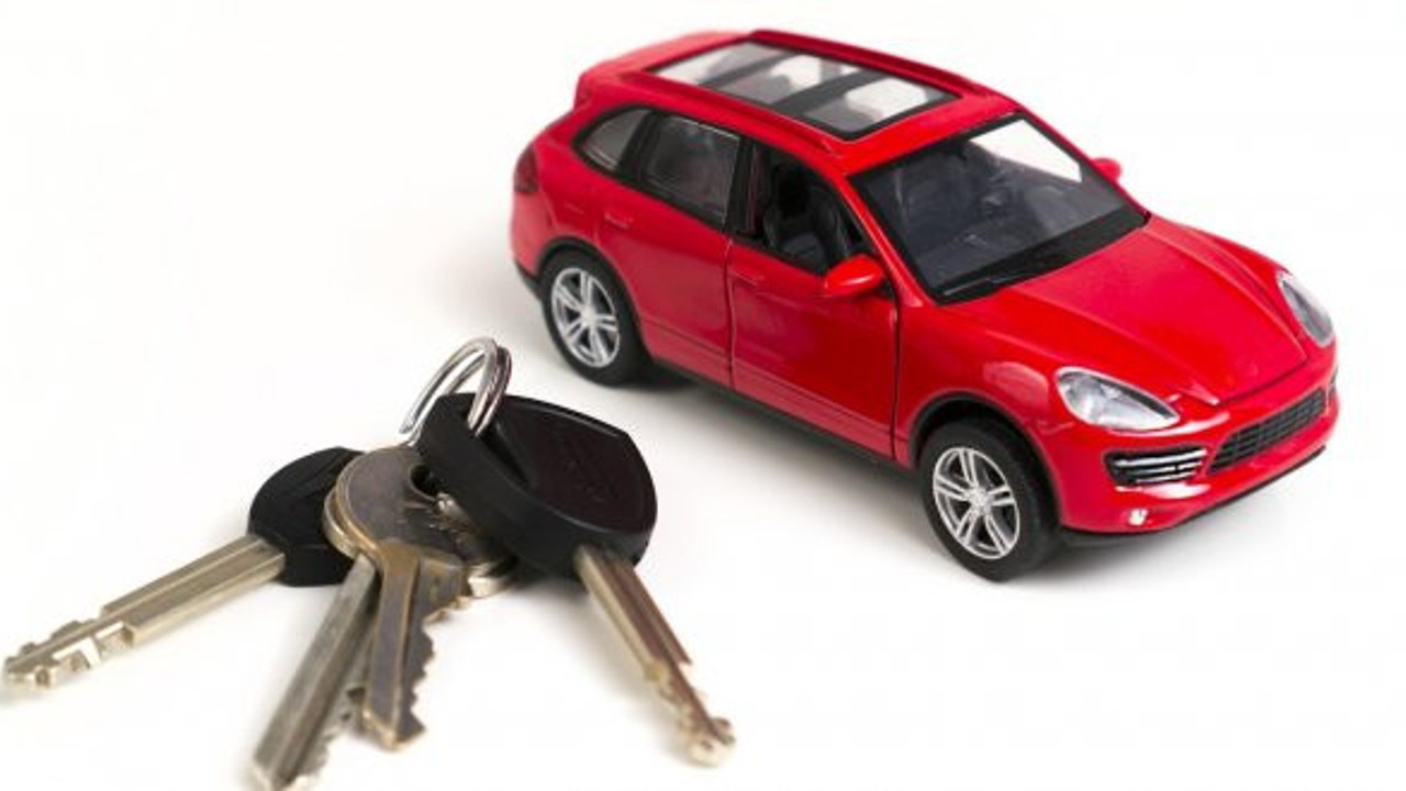 Taşıt kredisi alacaklar dikkat! Otomobil alırken ihtiyaç kredisi mi taşıt kredisi mi?