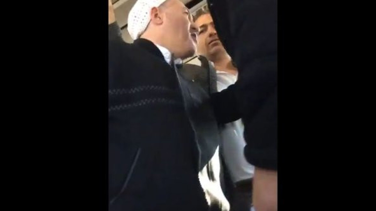 Başörtülü teyzeden Atatürk düşmanına ders!