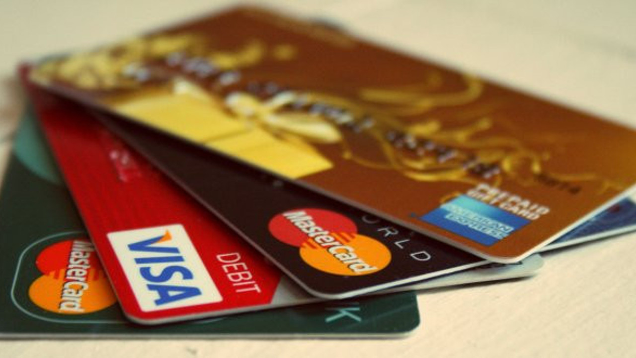 Visa ve Mastercard komisyonlarını düşürüyor