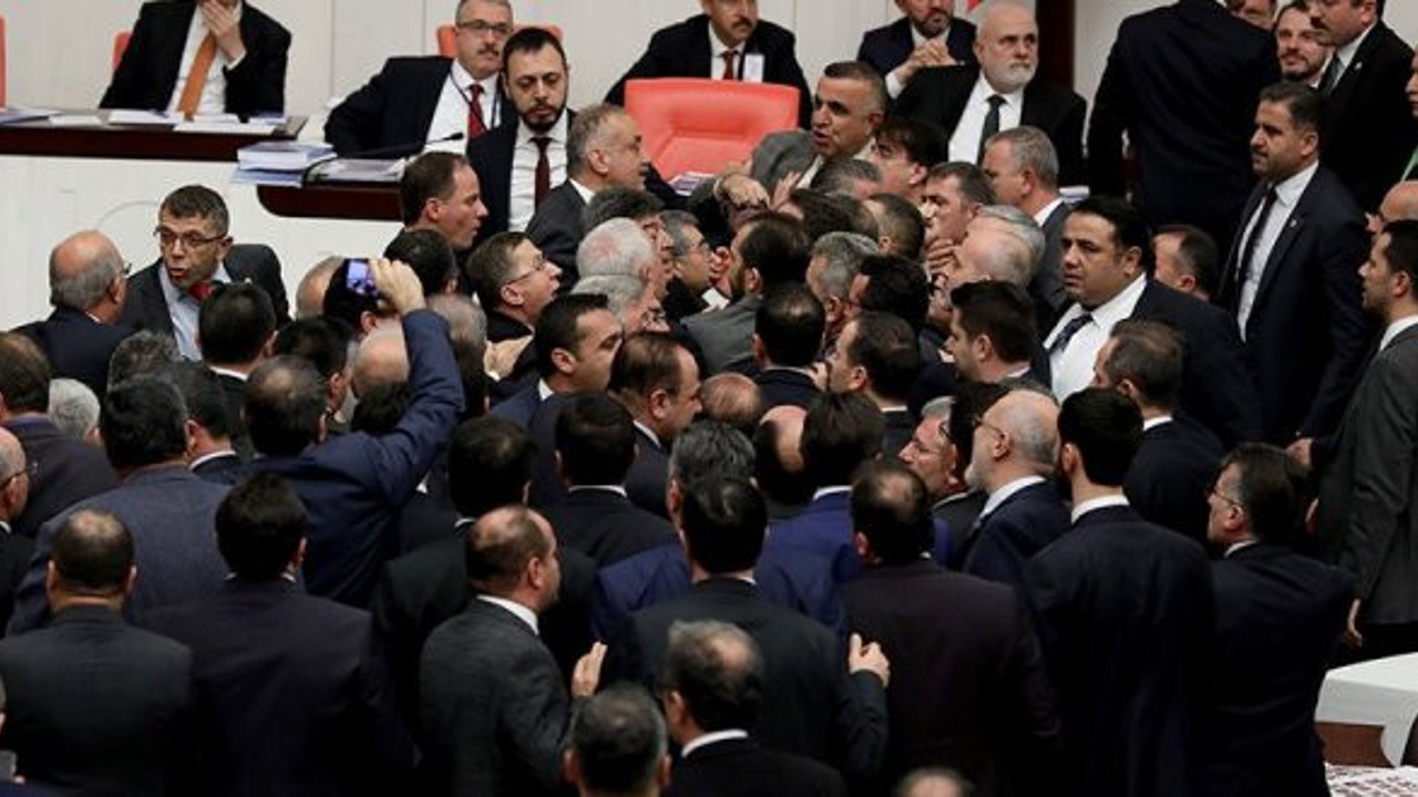 İYİ Partili Yasin Öztürk, Meclis'teki tartışmayı anlattı!