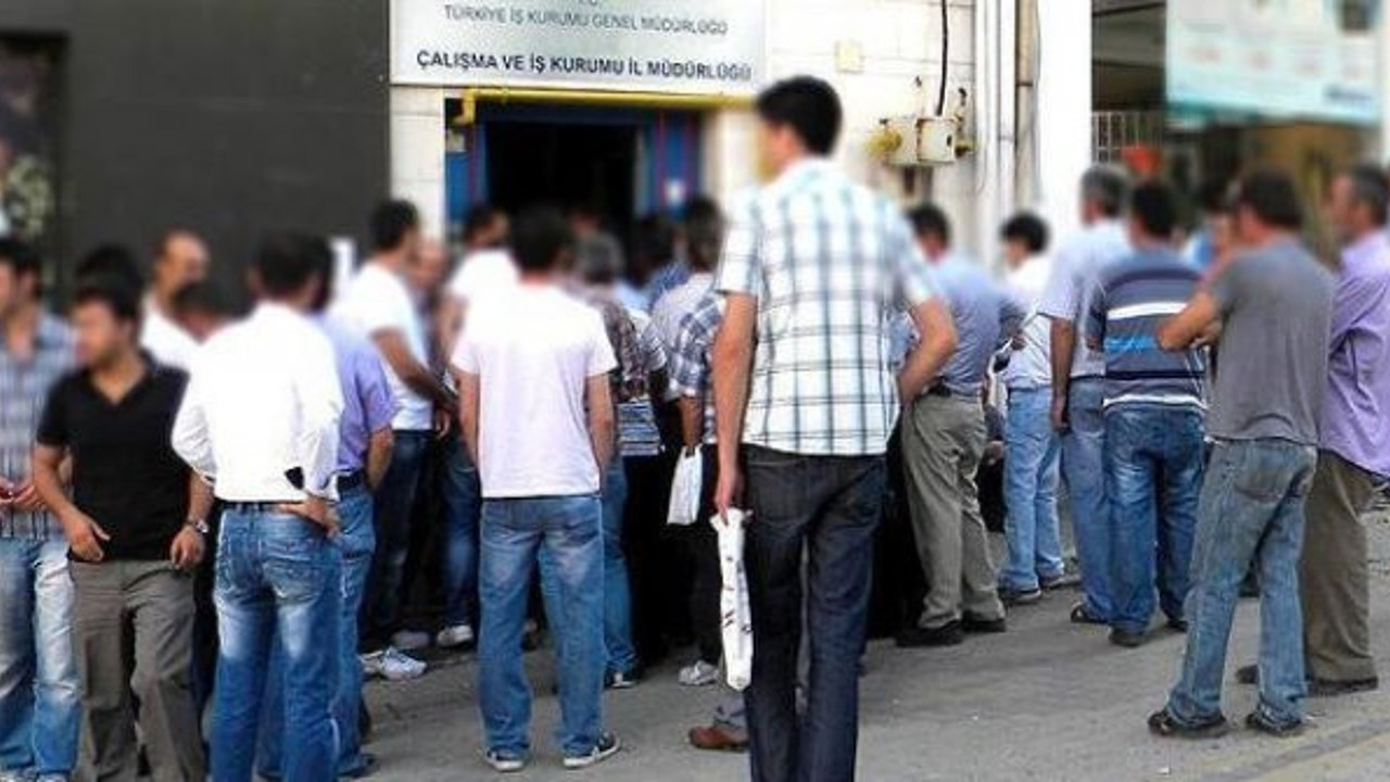İşsizlik rakamları son 1,5 yılın zirvesinde