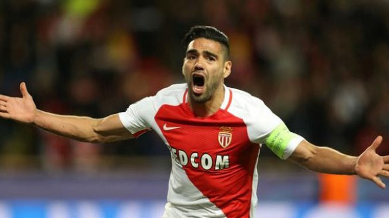Falcao'nun menajerinden Galatasaray açıklaması!