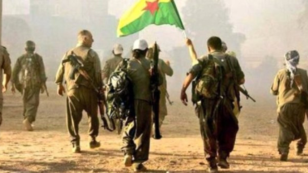 PYD'liler "ABD gitmesin" diye yürüyüşe başladı