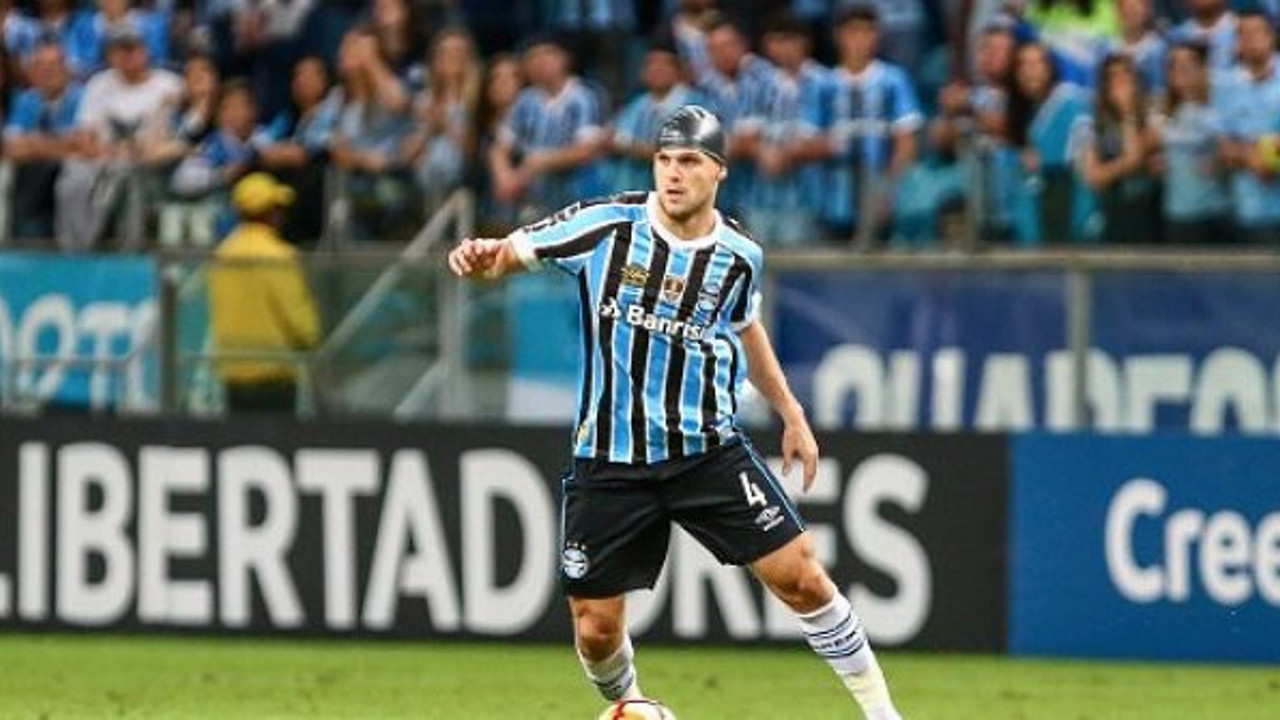 Fenerbahçe'nin stoper adayı belli oldu