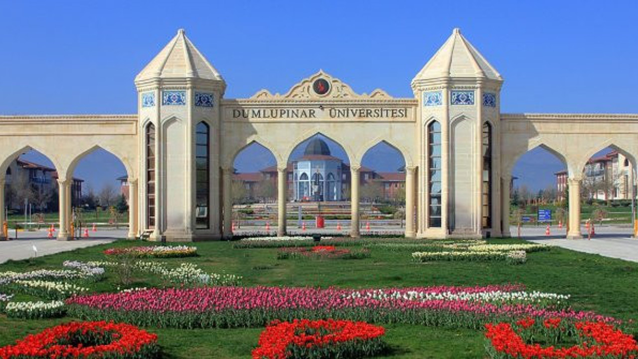 Üniversitelerdeki usulsüzlük bitmiyor!