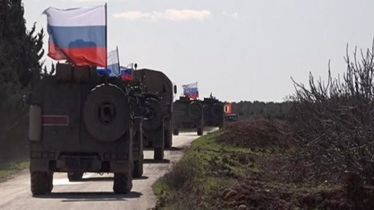 ABD bitti Ruslar geldi: Menbiçte PKK ile ortak devriye