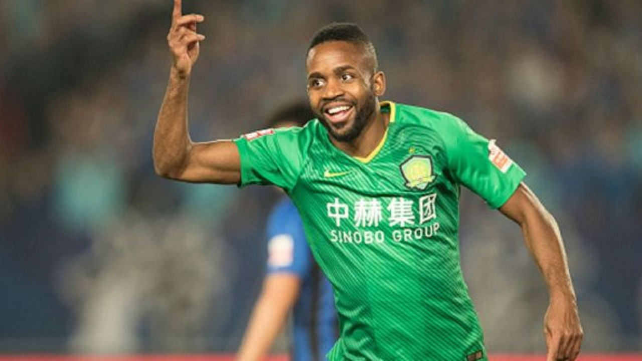 Barcelona Bakambu’yu gündemine aldı