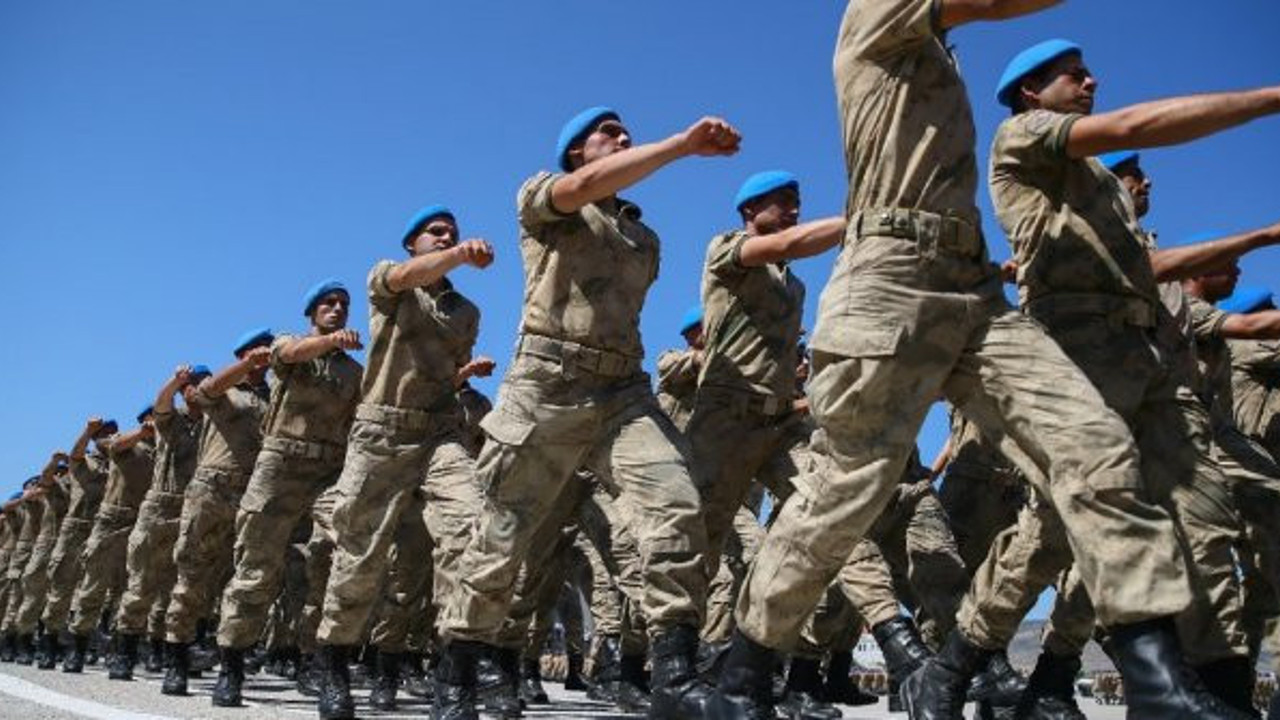 Foça itirazına ret gelen CHP: "Buradaki askerlerimizden adaylarımıza oy isteyeceğiz"