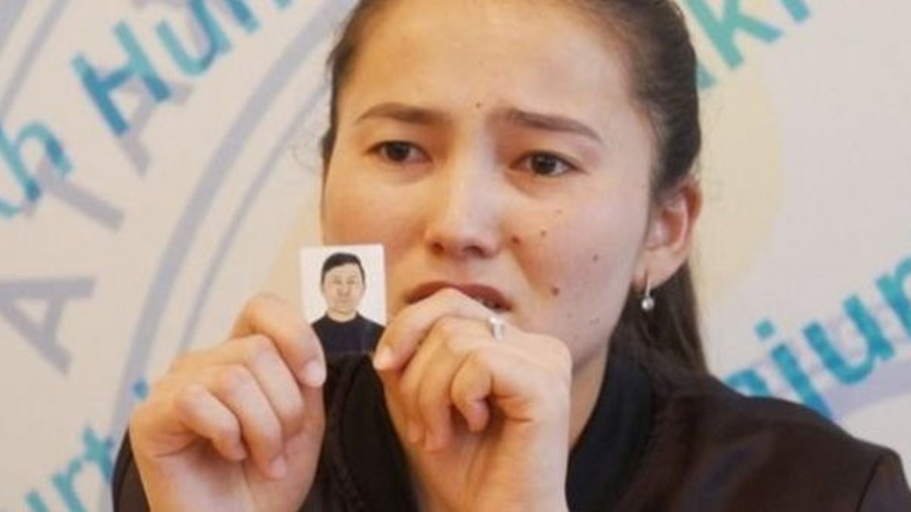 Çin toplama kamplarında cehennemi yaşatıyor