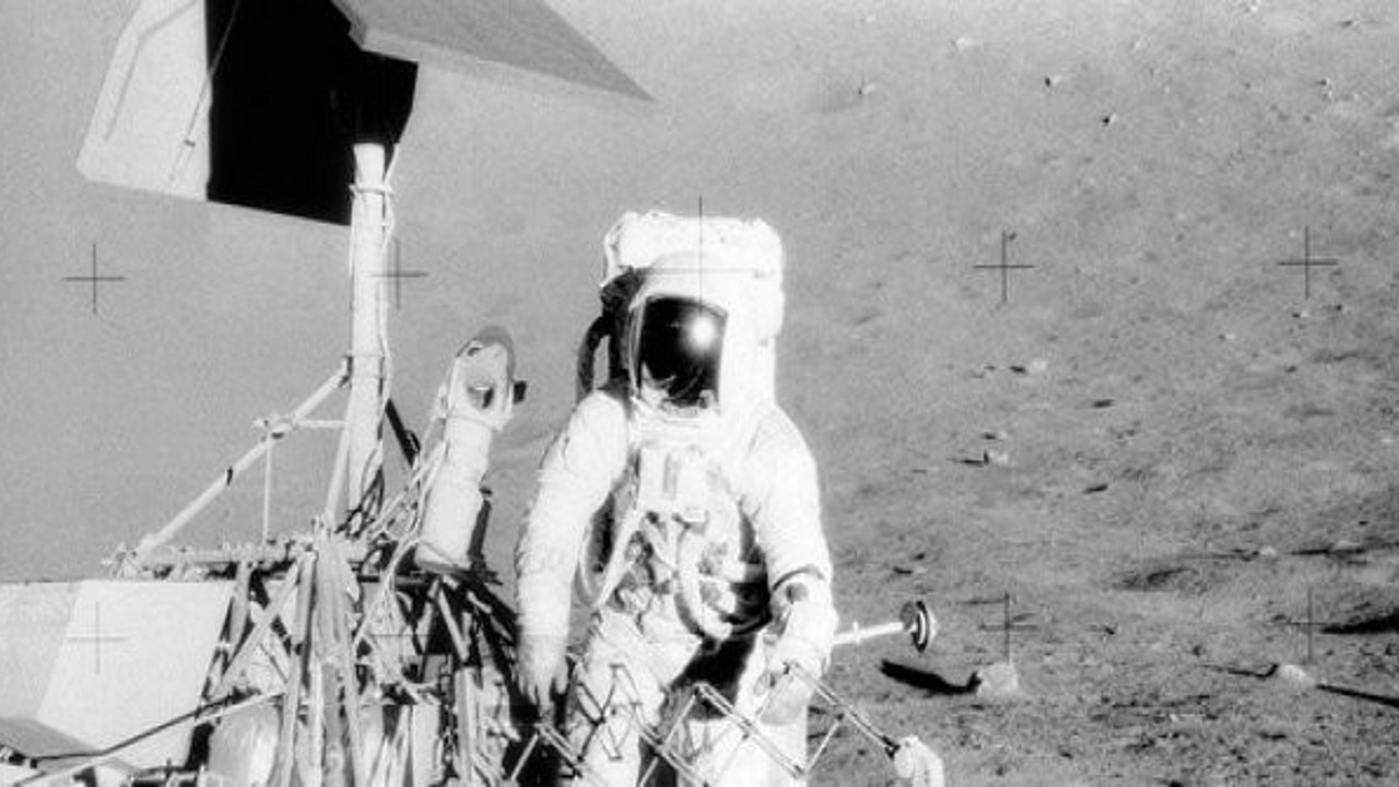 Ay’dan ayrılmayacağız