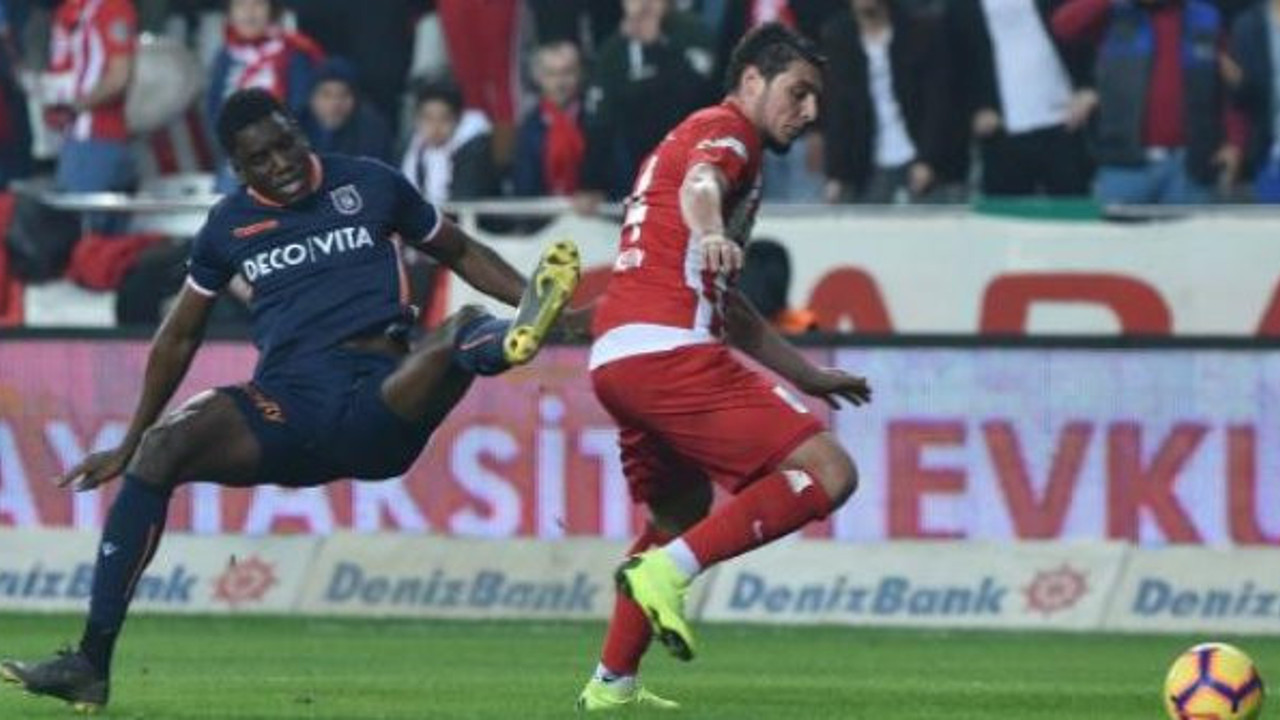 Antalyaspor-Başakşehir 0-1 (Maç Özeti)