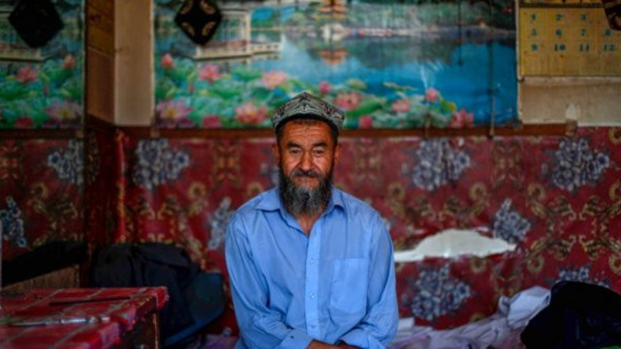 Uygur Türkleri için Twitter mesajıyla yetindiler