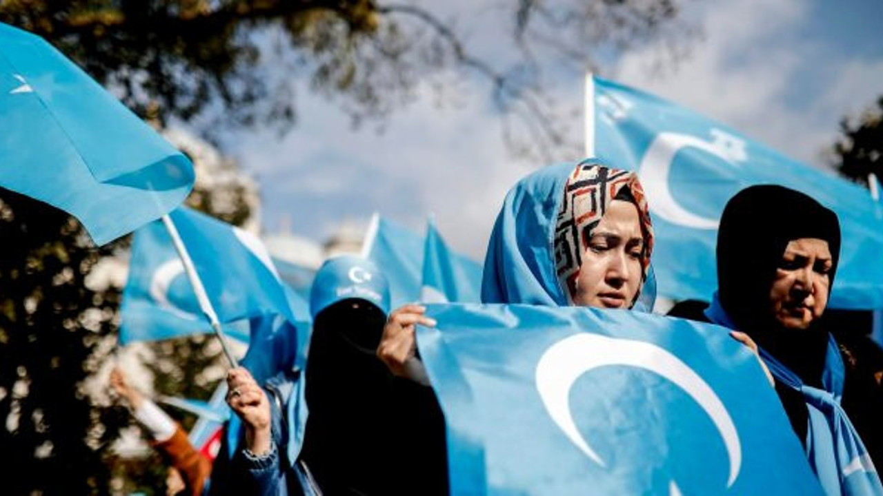 "Çin, Doğu Türkistan'da ABD teknolojisi ile DNA topladı"