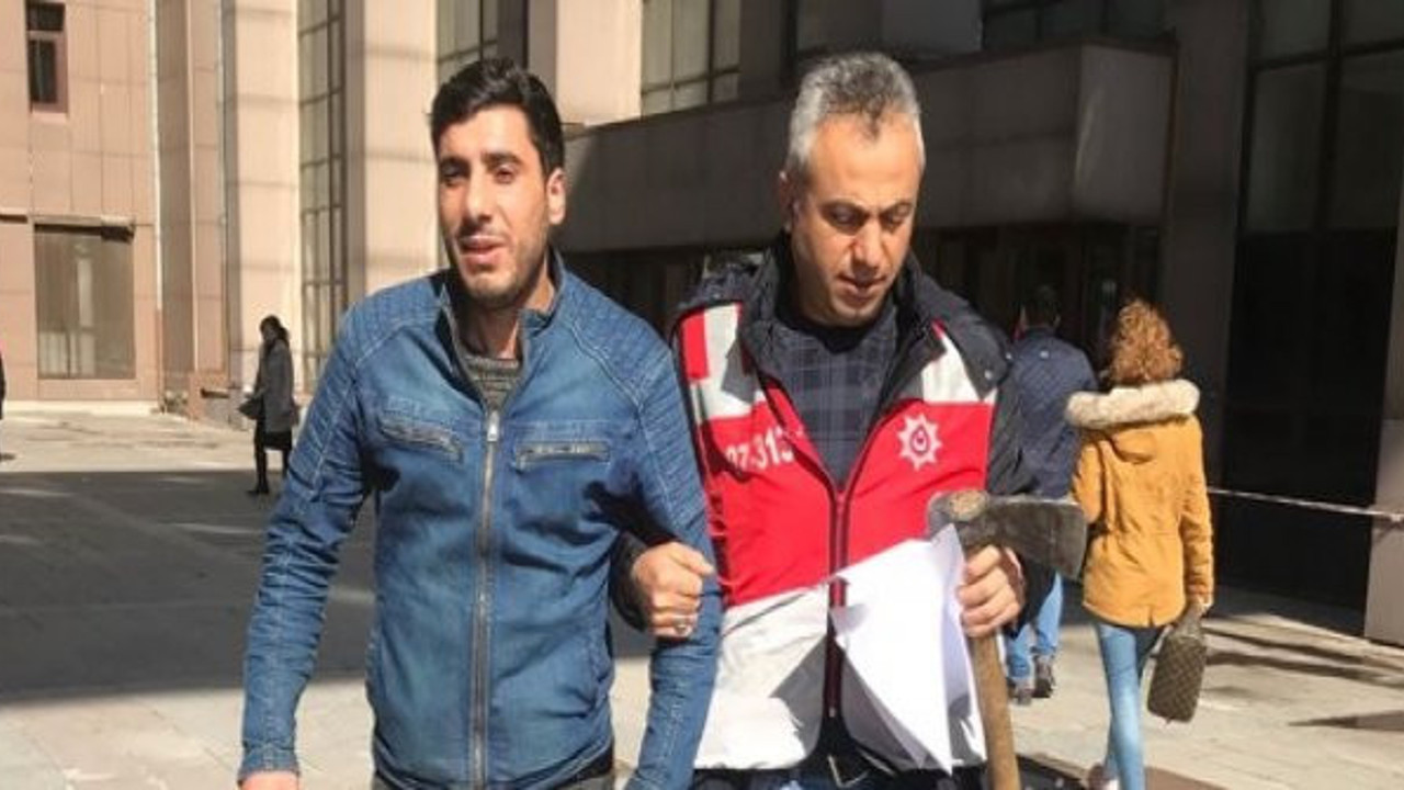 Bakırköy Adliyesi'ne baltayla girmeye çalıştı