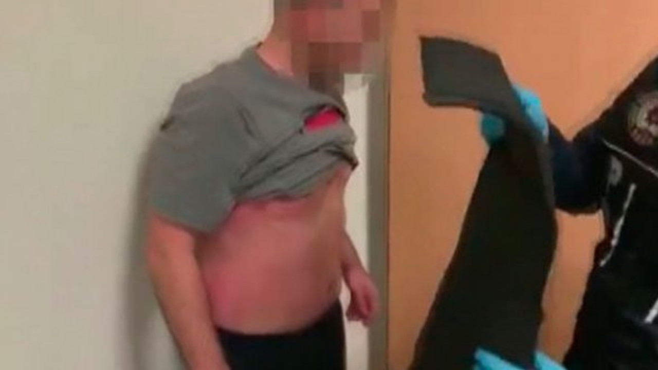 Korsesinden 5 kilo 619 gram kokain çıktı