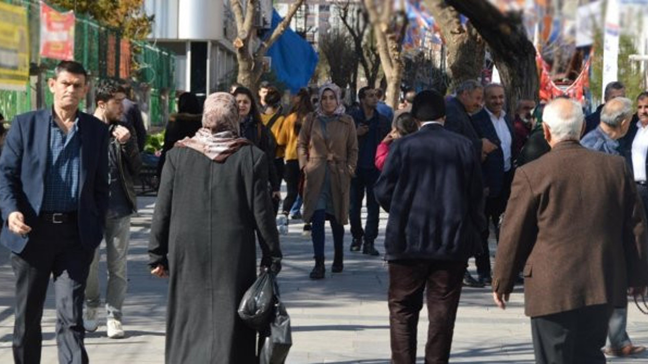 AKP’den yerel seçim öncesi yeni hamle!