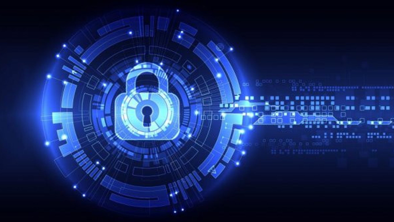 "AK Parti ve CHP’nin üye bilgilerini satıyorlar"