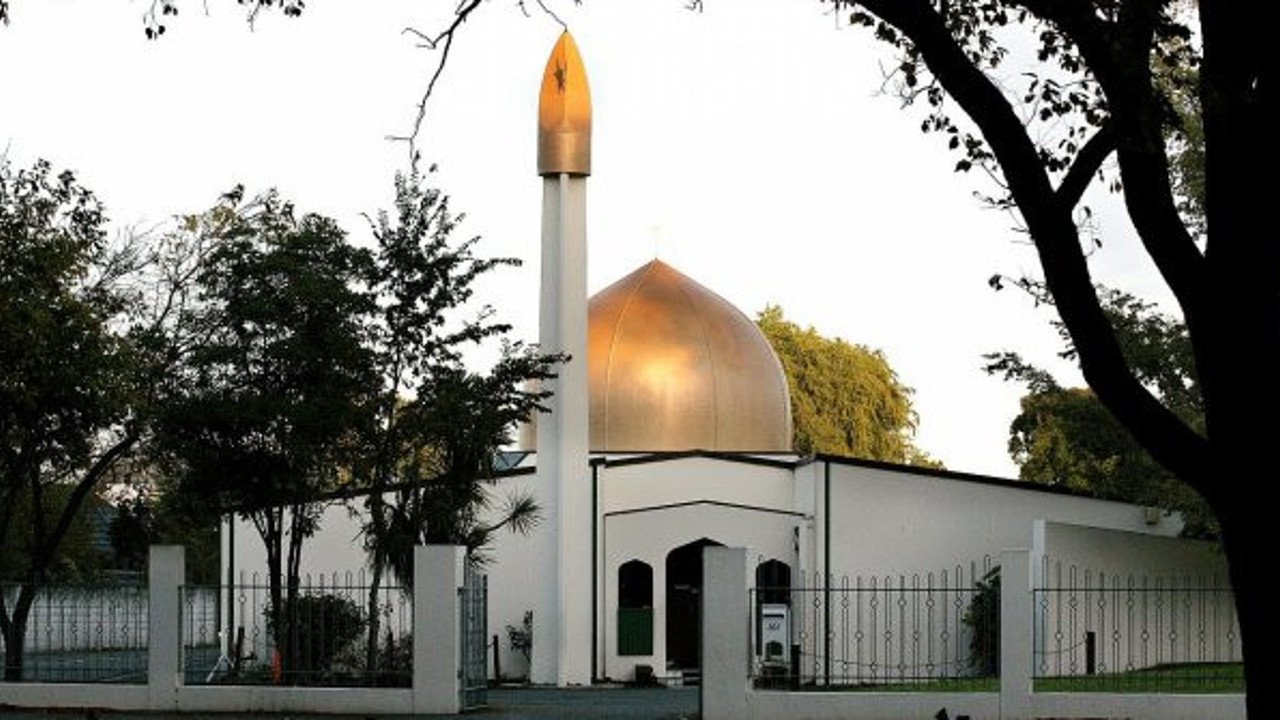 Yeni Zelanda devlet televizyonundan ezan canlı okundu