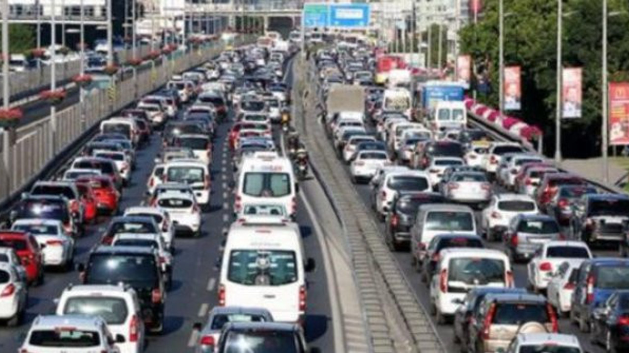İstanbul'da yarın bazı yollar kapalı!