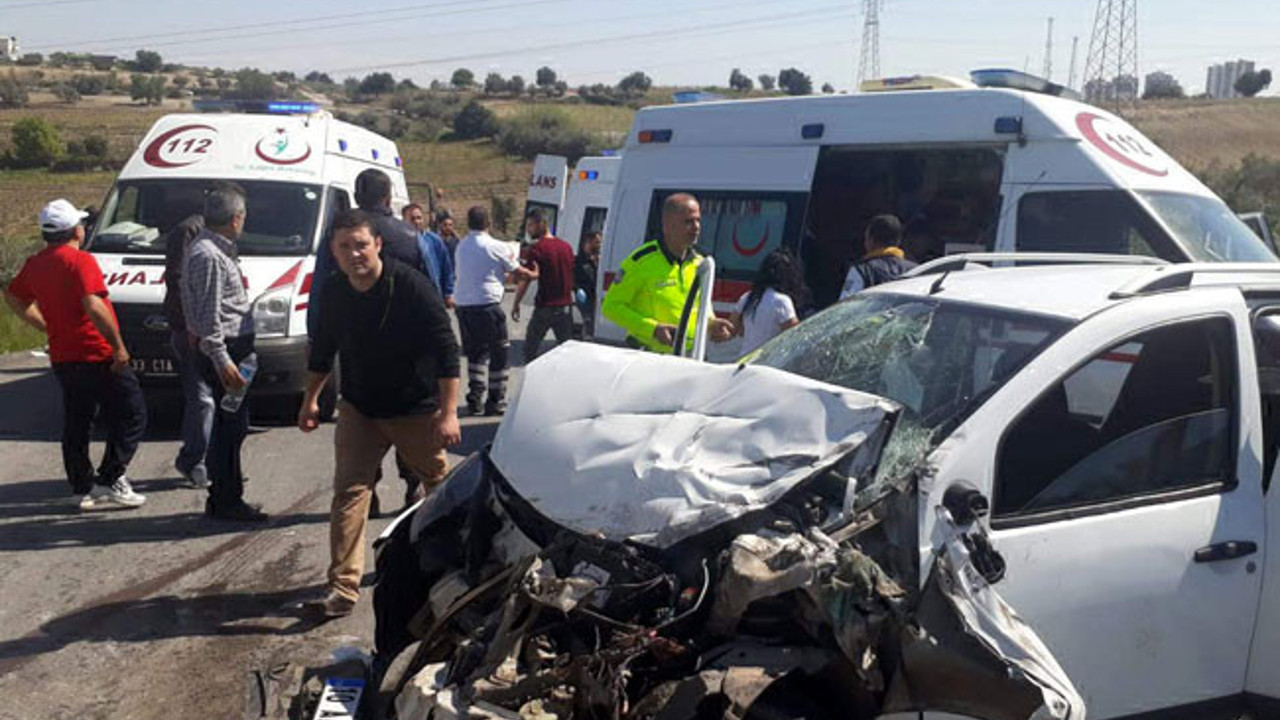 Tarsus'taki kazada 4 kişi yaralandı