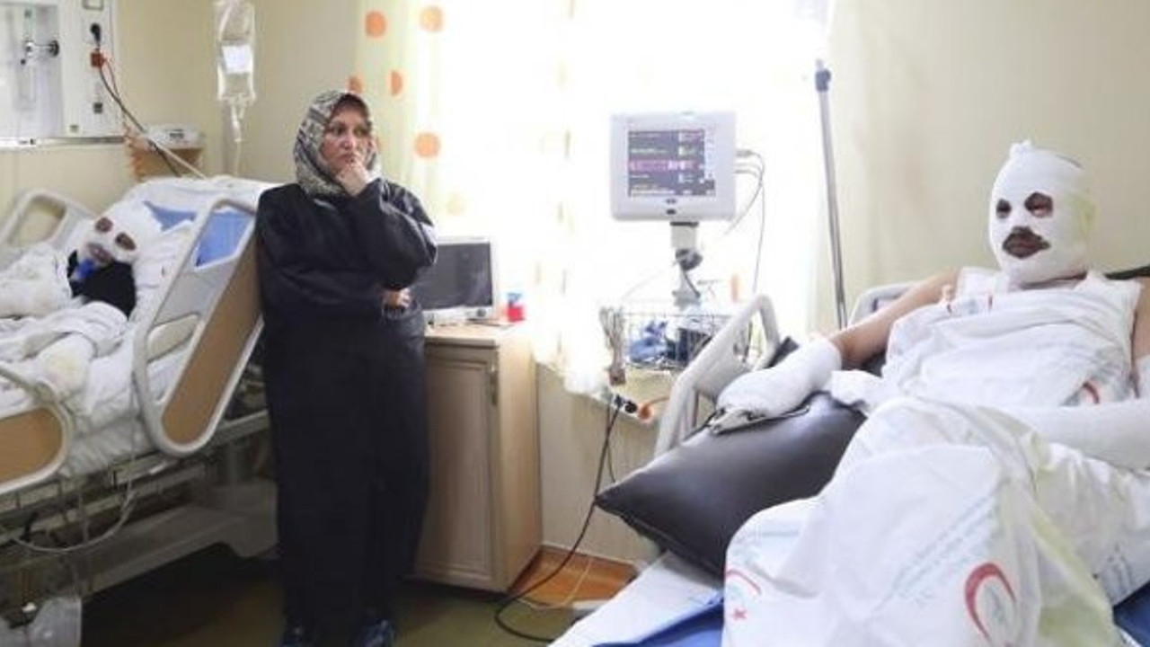 Gaz kaçağını çakmakla kontrol eden çift hastanelik oldu