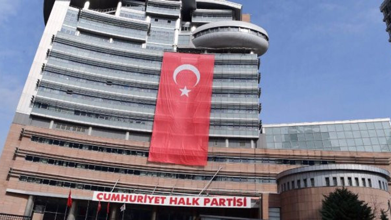 Faik Öztrak: “FETÖ tipi bir kumpasla karşı karşıyayız”