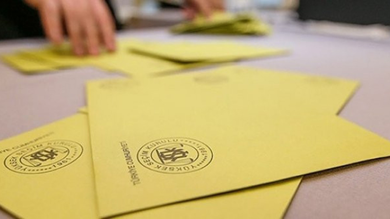 "Tüm oyları iki günde sayıp, iki ilçeyi 19 günde nasıl sayamadığınızı anlatamazsınız"