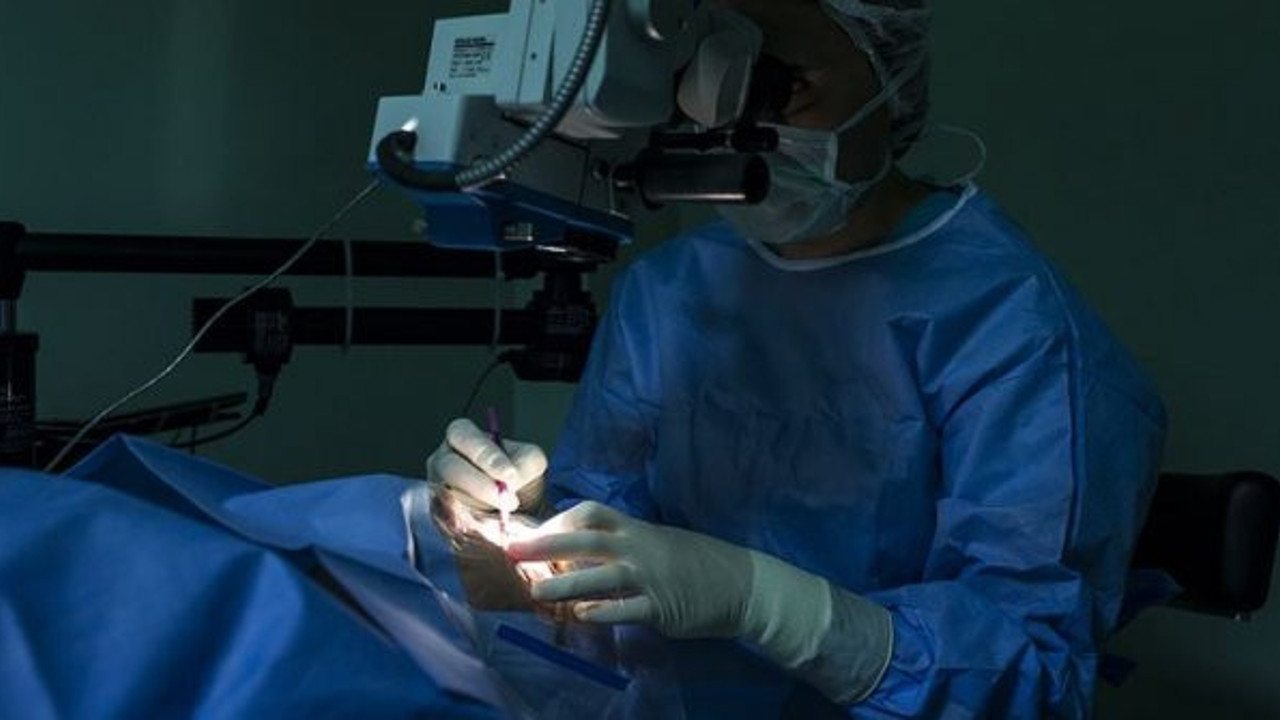 Hastaya kolundan aldıkları dokuyla dil ve ağız tabanı yaptılar