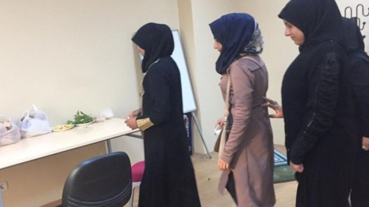 Suriye'den kaçan 5 genç kız yakalandı!