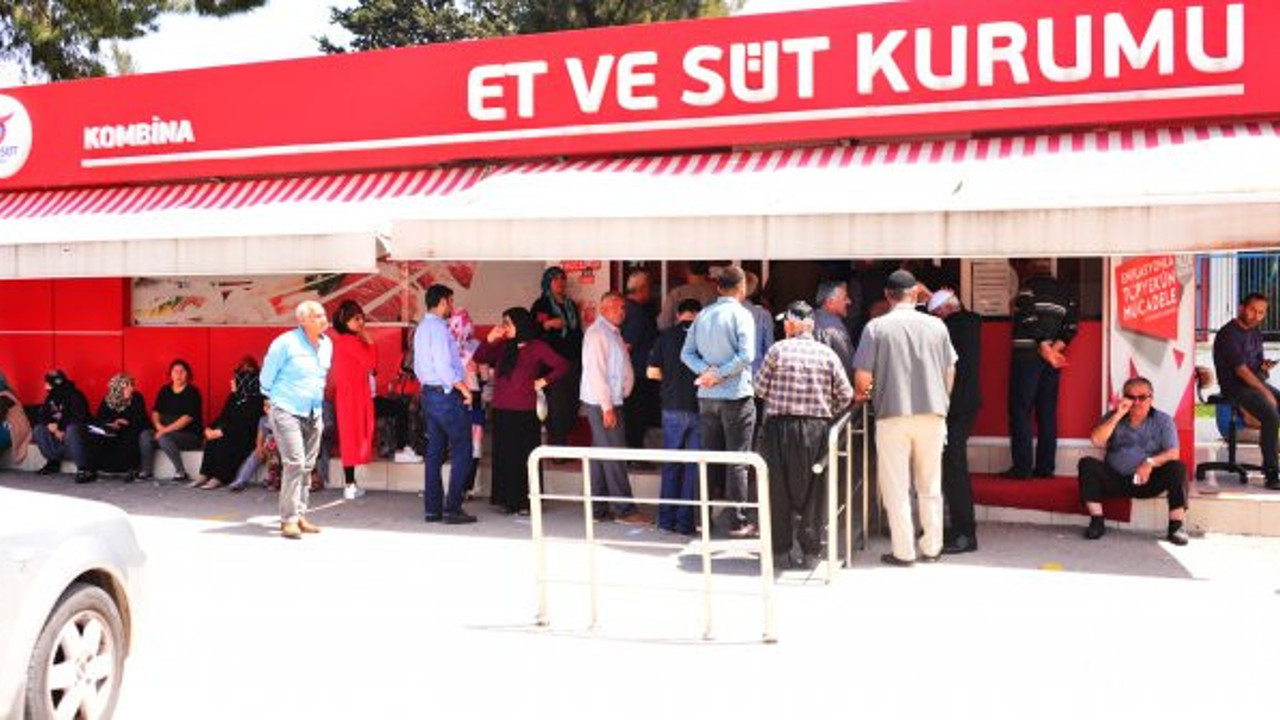 Ramazan ayı öncesi ucuz et kuyruğu