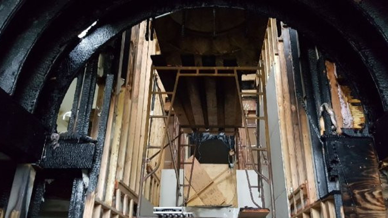 ABD’de Diyanet’e bağlı cami kundaklandı