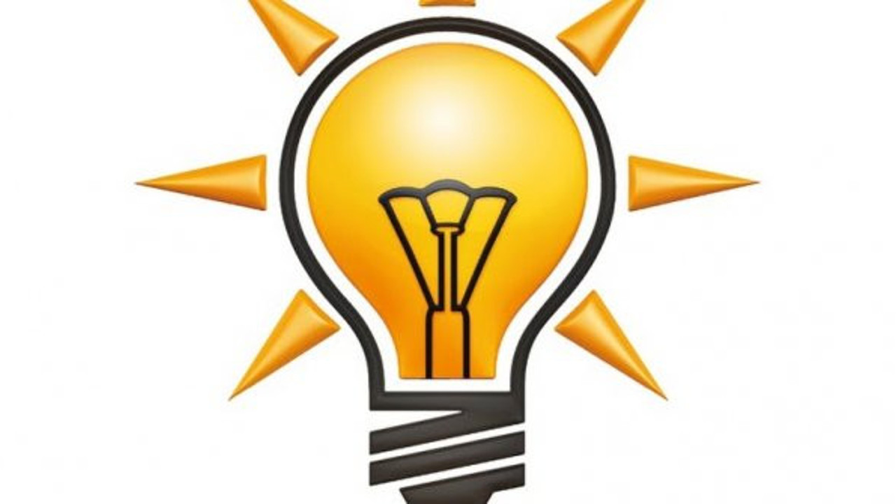 "AKP'de Davutoğlu, Yeneroğlu'nun ihraç edileceği söylentisi tepkileri artırıyor"