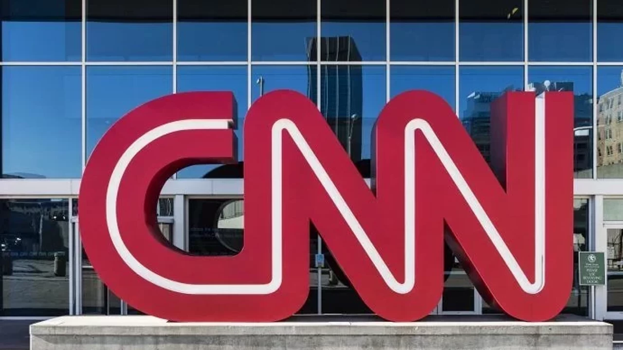 CNN, CNN Türk'ün yayınları yüzünden zor durumda