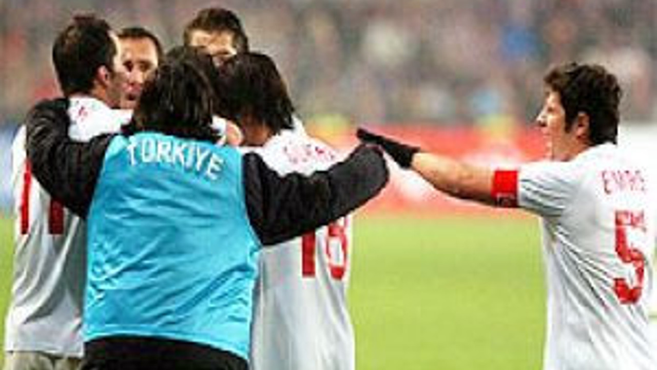 Dünya bizi konuşuyor (19 Kasım 2007)