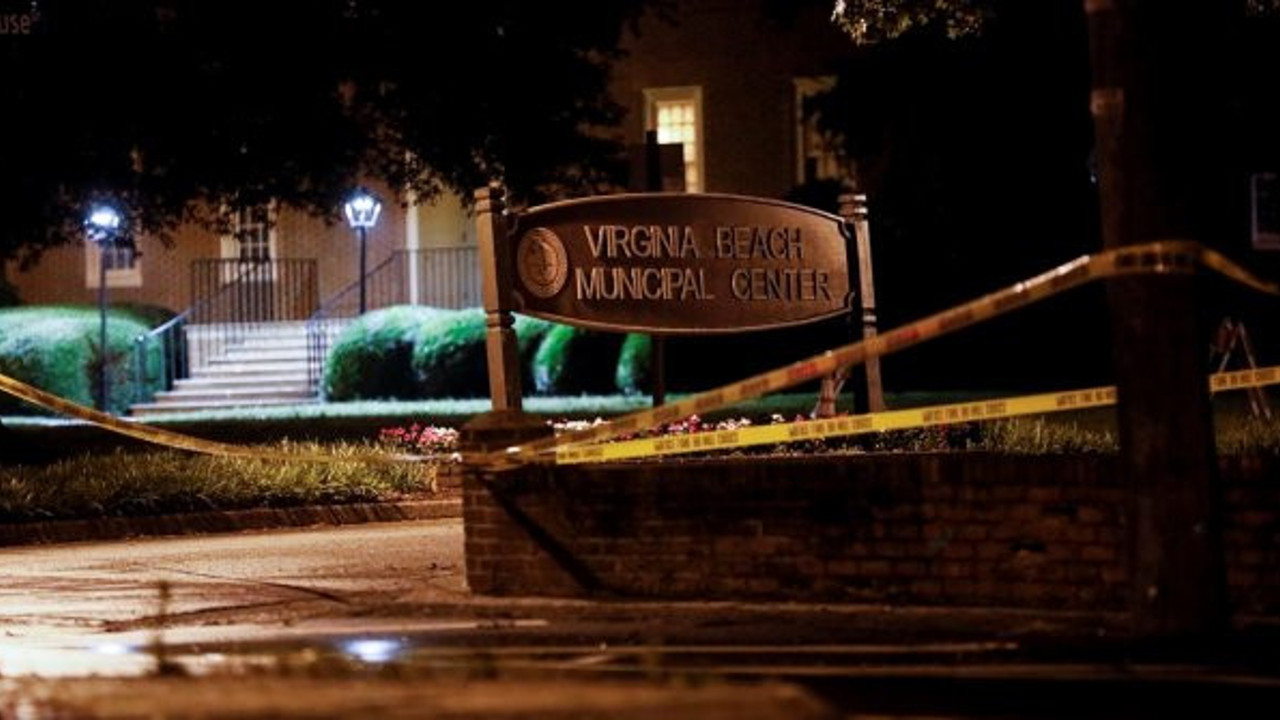 Belediye binasına kanlı saldırı