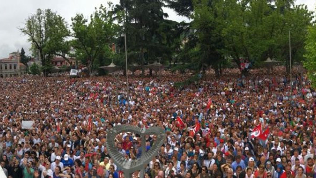 İmamoğlu'ndan YSK'ya tepki: "Bir avuç insan..."