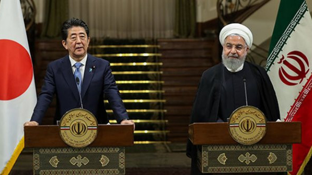 İran'da iki liderden önemli mesaj