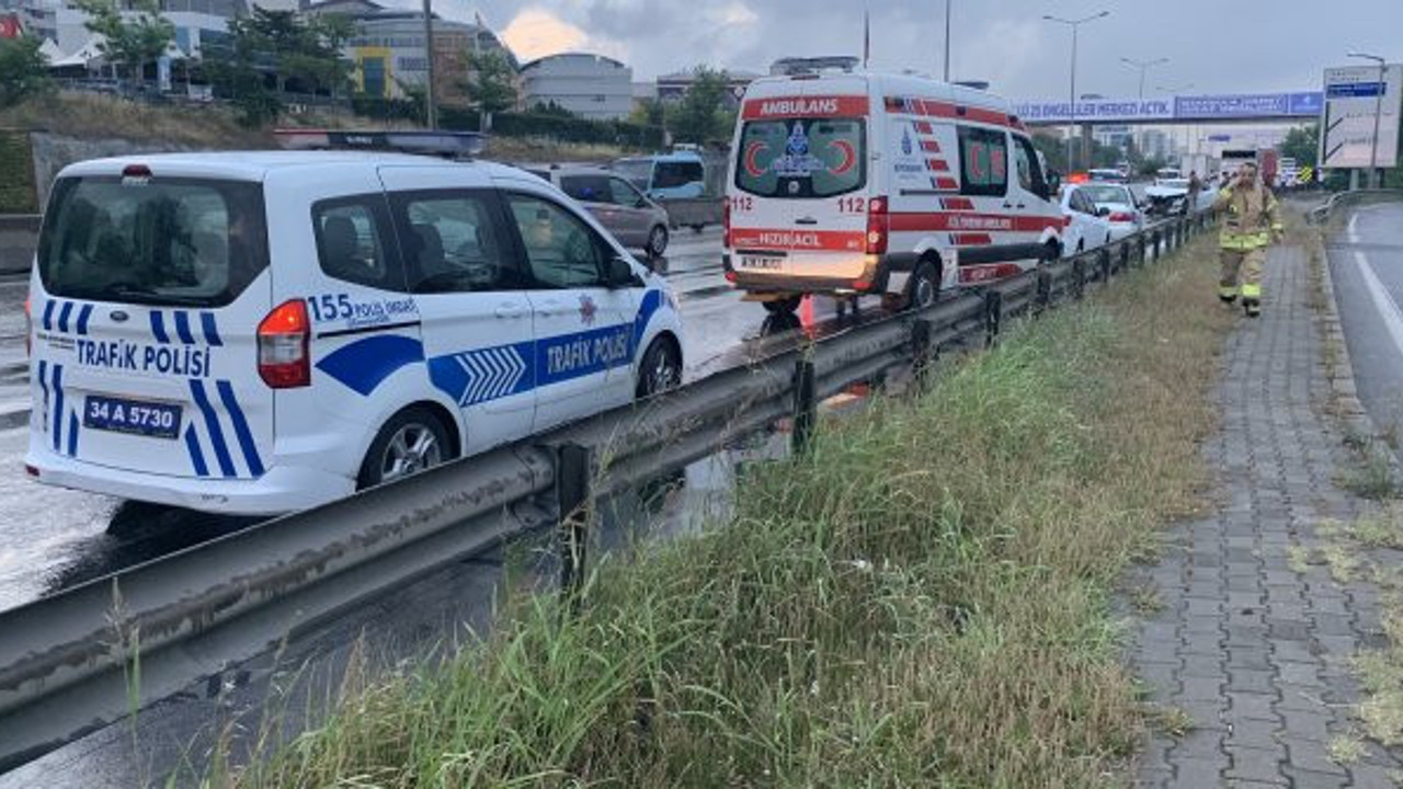 İstanbul Maltepe'de zincirleme kaza (19 Haziran 2019)