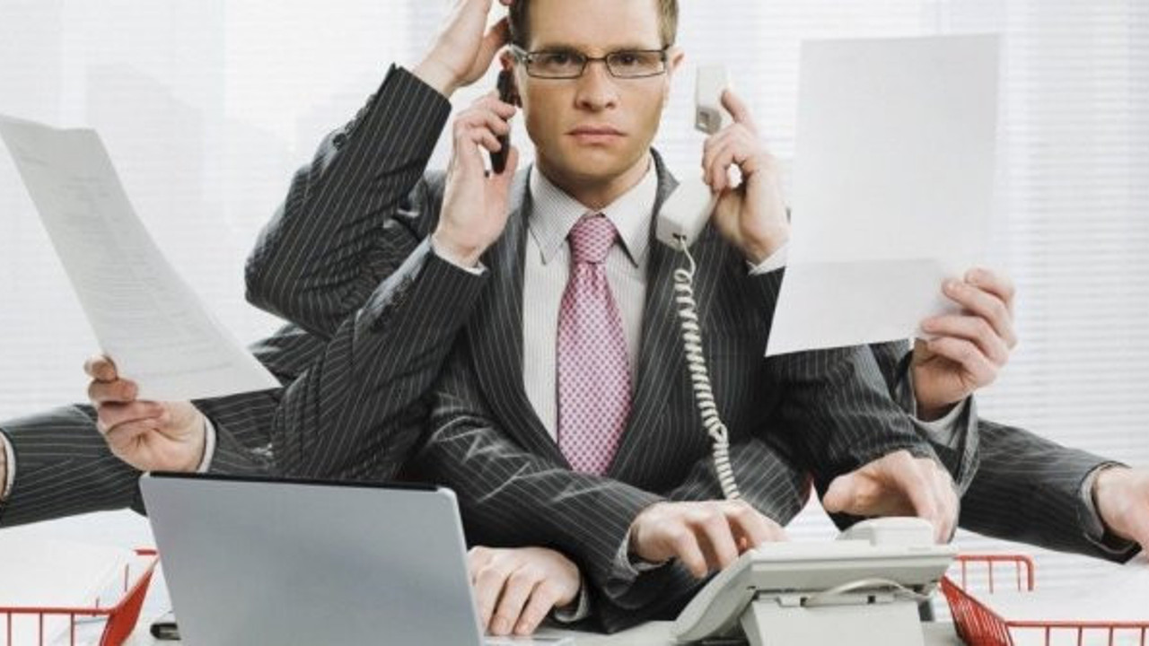 10 saatten fazla çalışmak felç ediyor