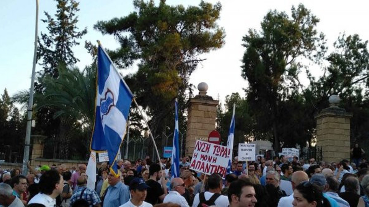 Kapalı Maraş eyleminde Türklere linç girişimi