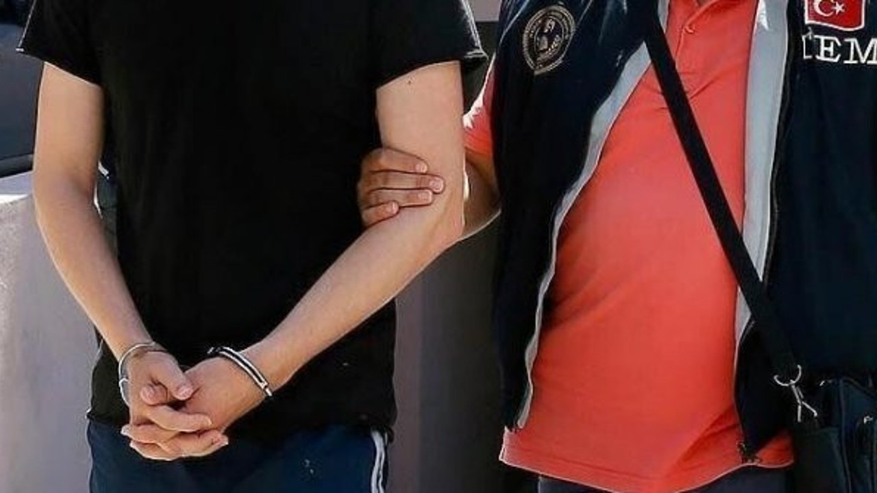 Denizli'de FETÖ operasyonu: 4 tutuklu
